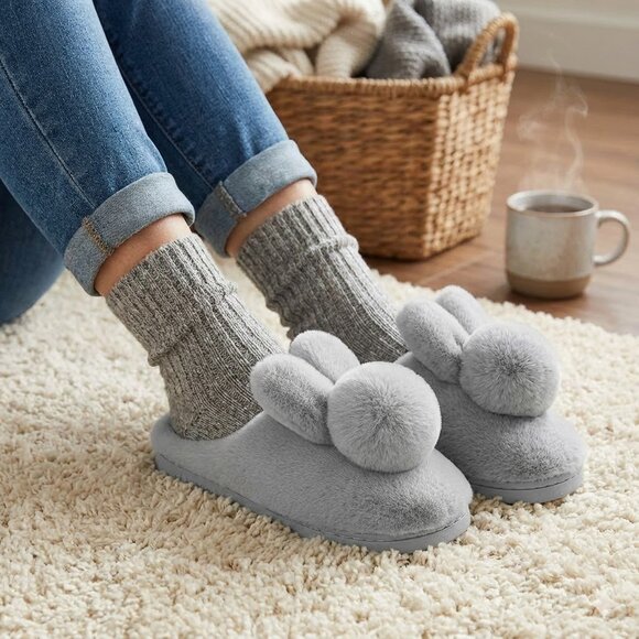 Ultra-Soft Faux Fur Memory Foam Slides - Cute Rabbit Design - Picture 2 of 4